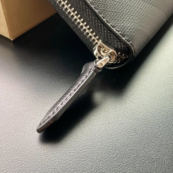 Burberry Men's Zip London Check Long Wallet - Picture 5 of 11